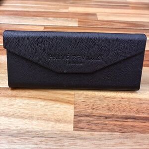 Prive Revaux Glasses Case Black Triangular Semi-Hard Envelope Magnetic Closure